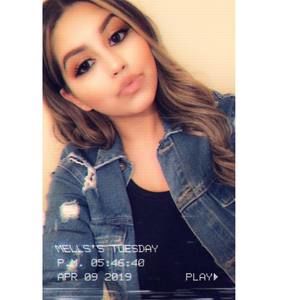 Meet your Posher, Ashley